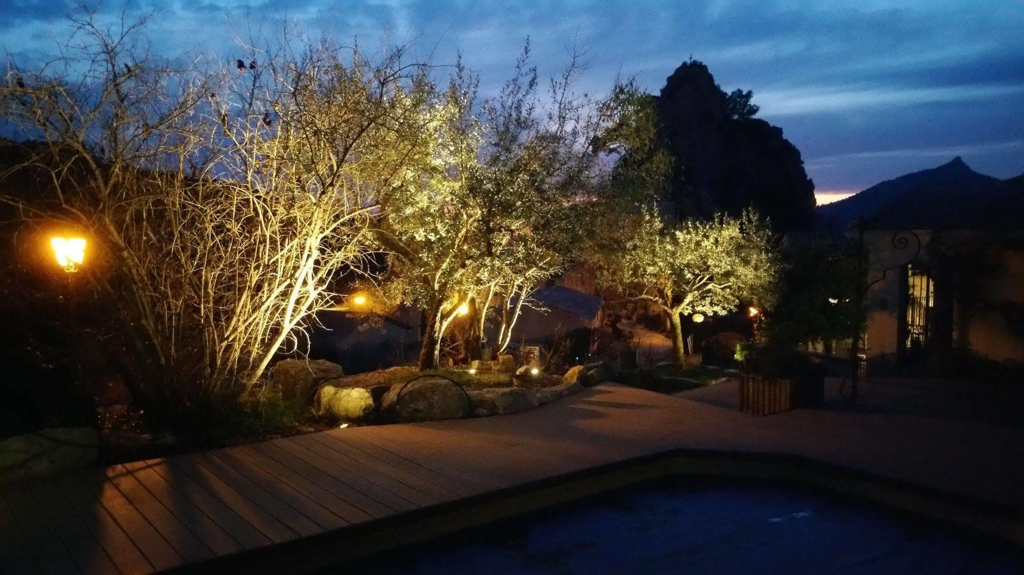 La Roque-Alric Mas De Carabelle Bed & Breakfast エクステリア 写真