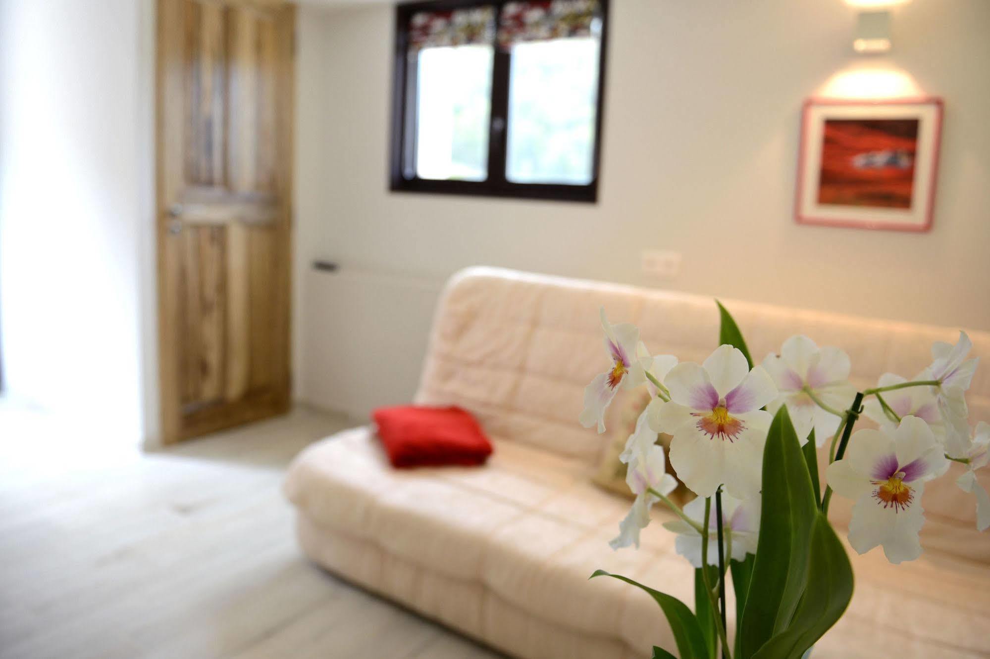 La Roque-Alric Mas De Carabelle Bed & Breakfast エクステリア 写真